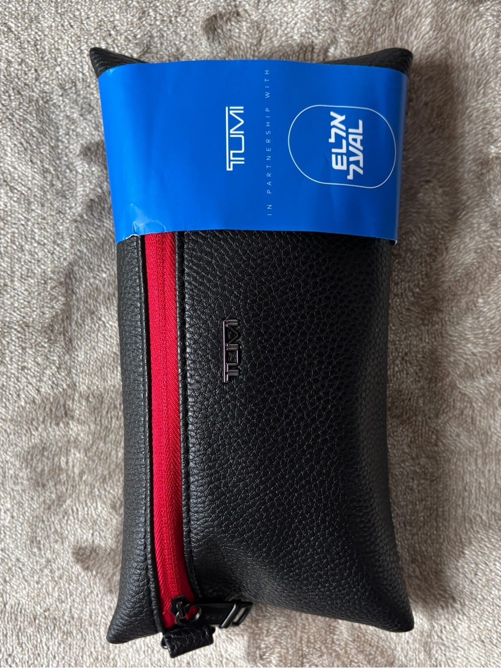 Tumi Amentity Kit for El Al Airline - Picture 5 of 8